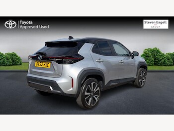 Used Toyota Yaris Cross 2022 for sale - 79144864: Photo