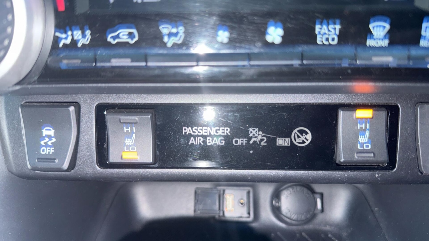 Used Toyota RAV4 2019 for sale - 77559655: Photo 33