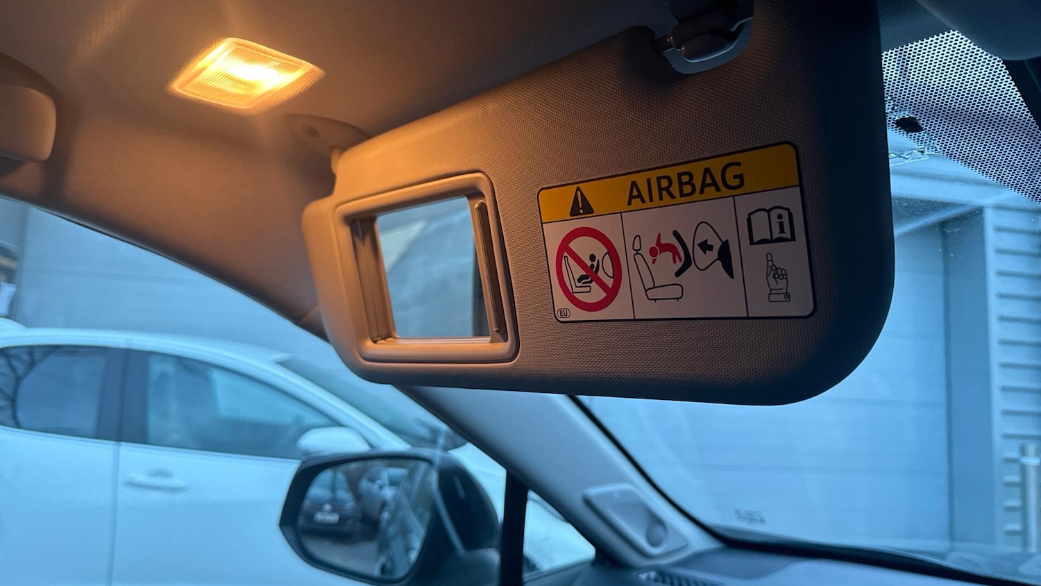 Used Toyota RAV4 2019 for sale - 77559655: Photo 35