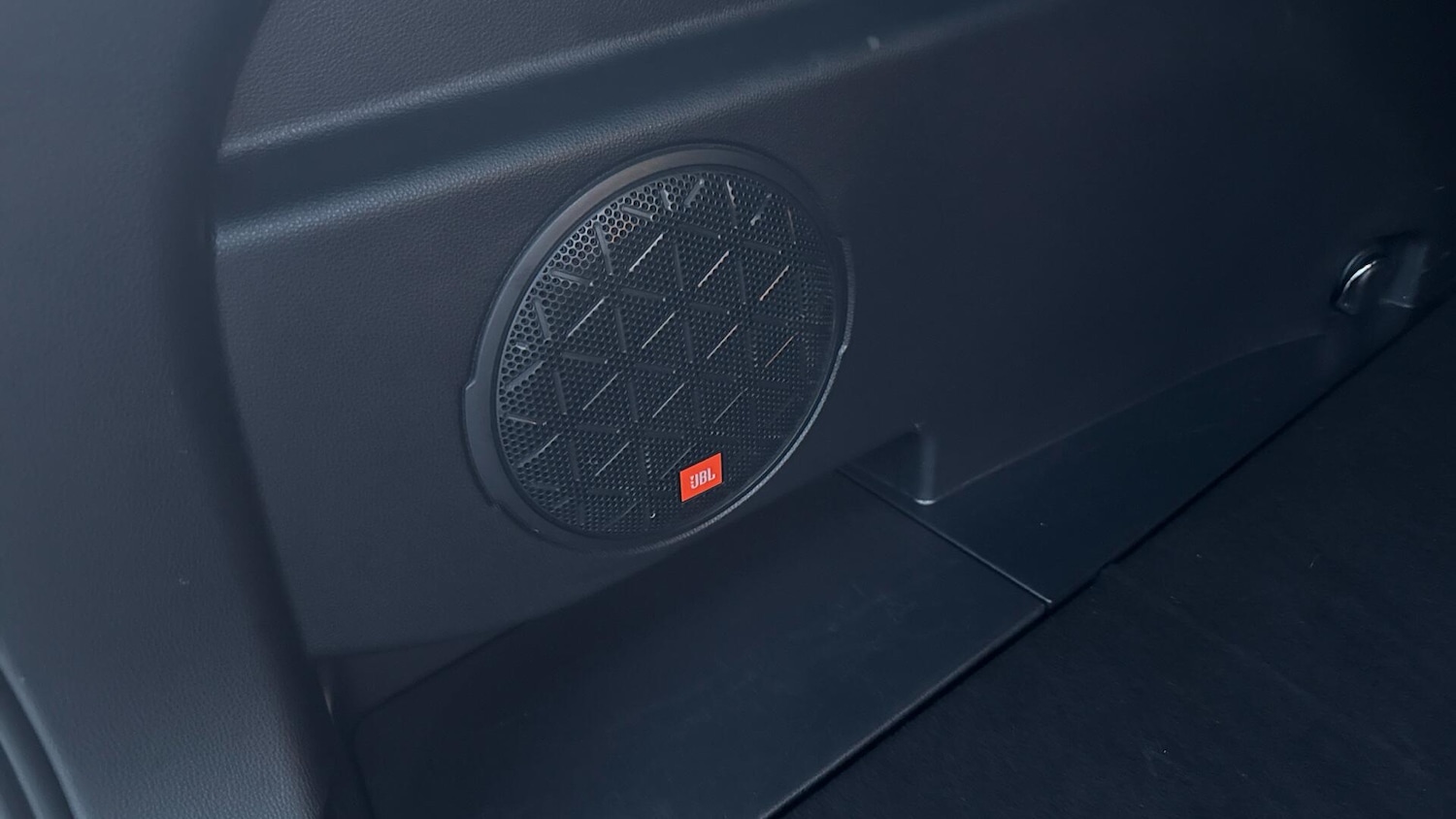 Used Toyota RAV4 2019 for sale - 77559655: Photo 52