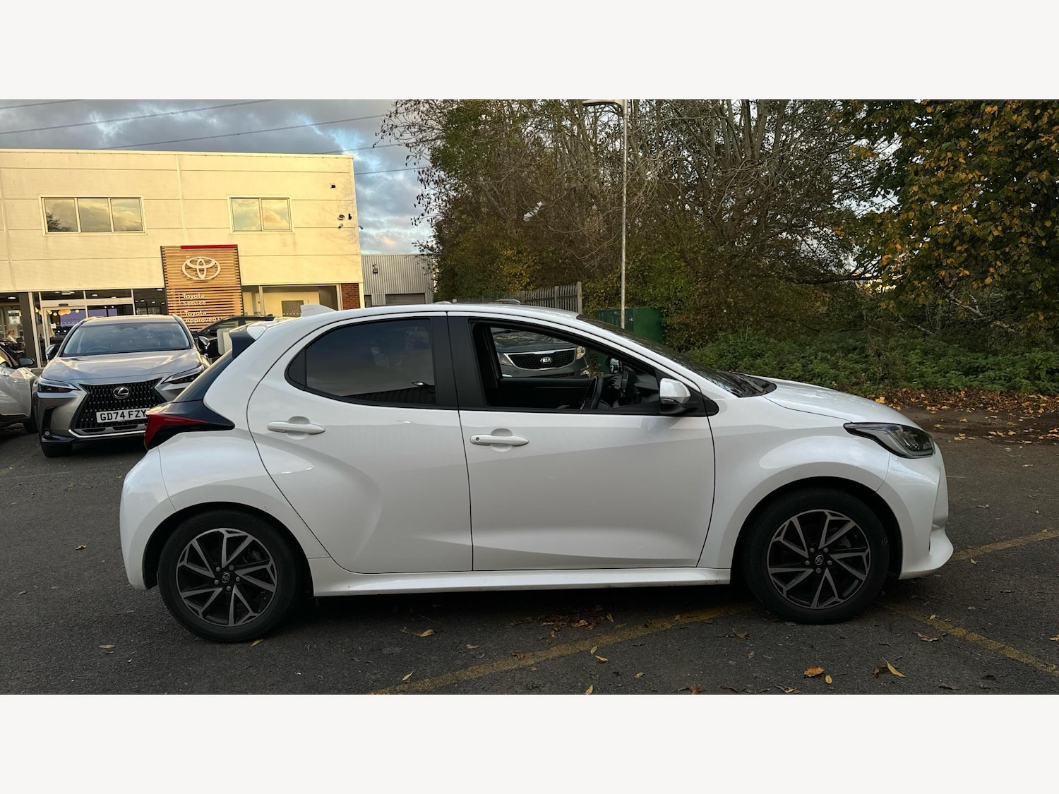 Used Toyota Yaris 2023 for sale - 76584062: Photo 18