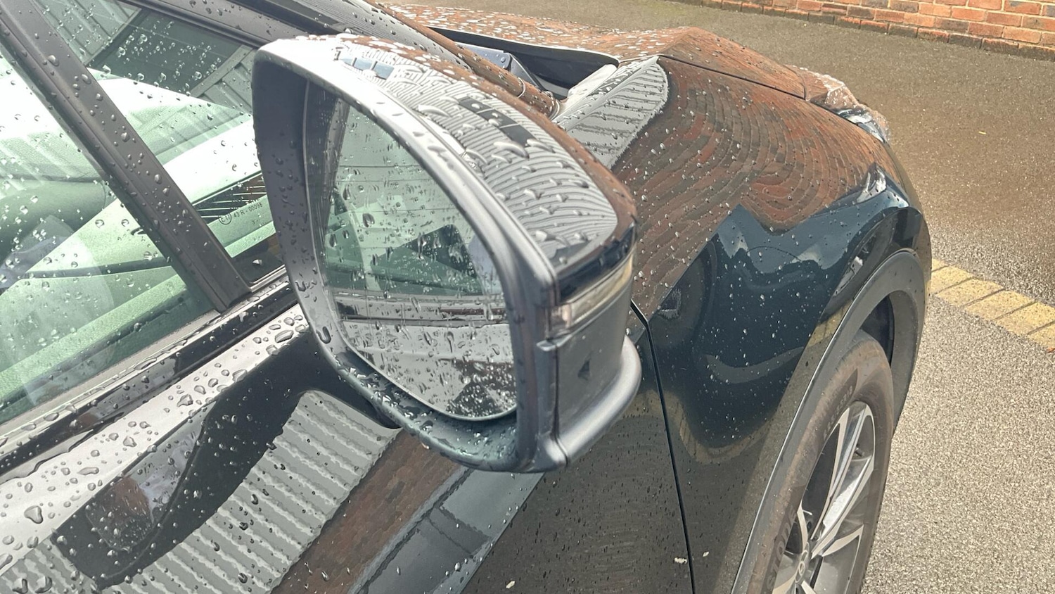 Used Toyota C-HR 2024 for sale - 77090896: Photo 42