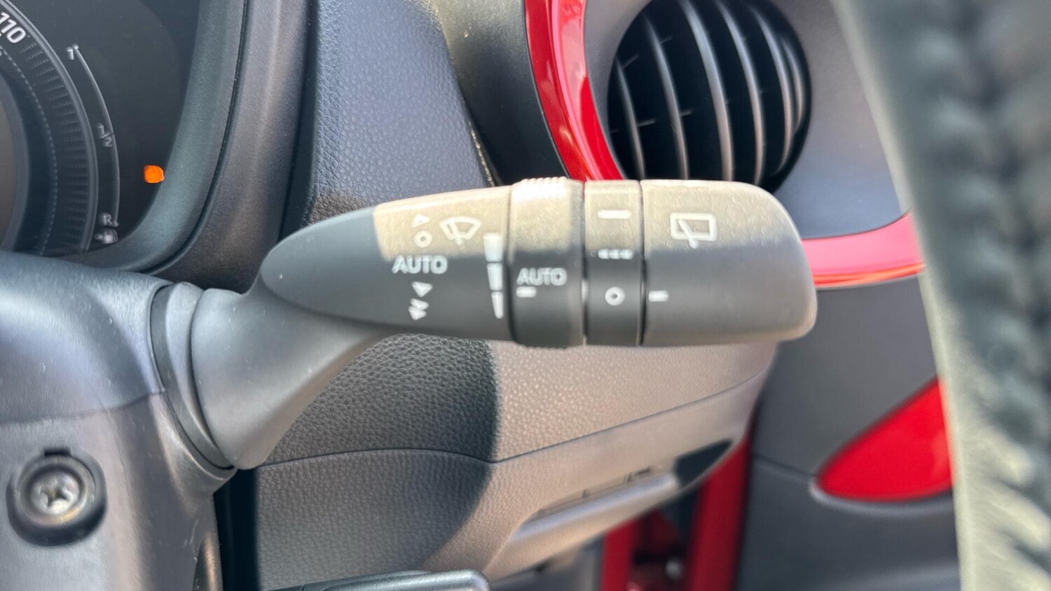 Used Toyota Aygo X 2023 for sale - 76377312: Photo 39