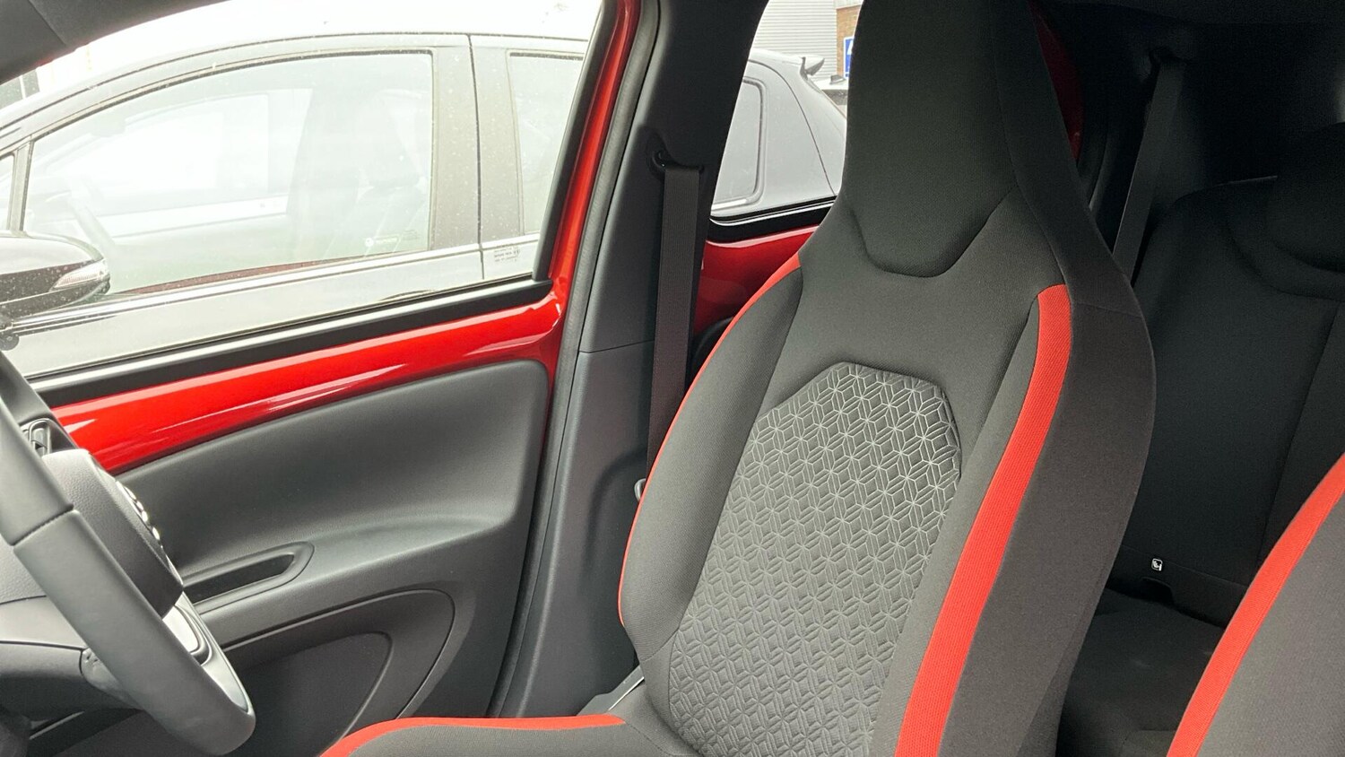 Used Toyota Aygo X 2023 for sale - 76377312: Photo 60