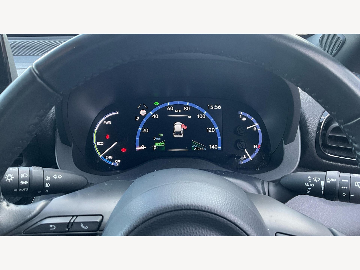 Used Toyota Yaris Cross 2023 for sale - 77484510: Photo 11