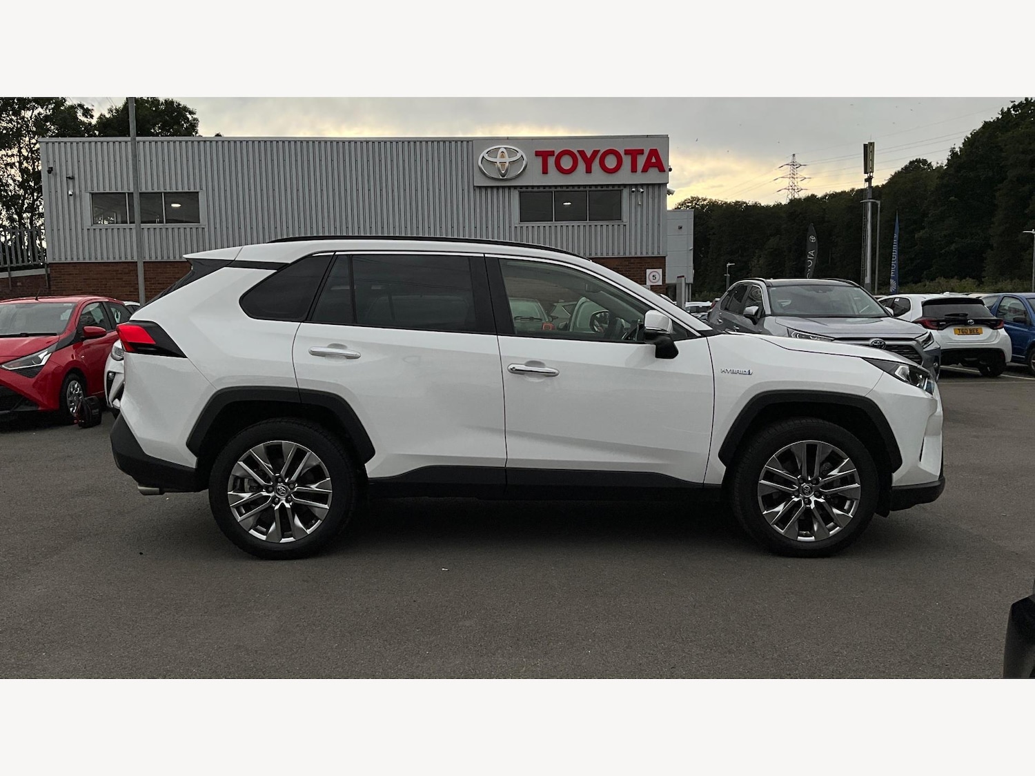 Used Toyota RAV4 2021 for sale - 77143883: Photo 17