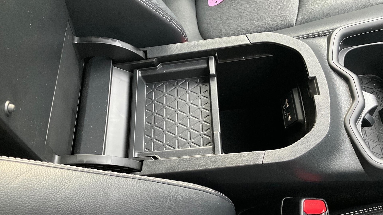 Used Toyota RAV4 2021 for sale - 77143883: Photo 35