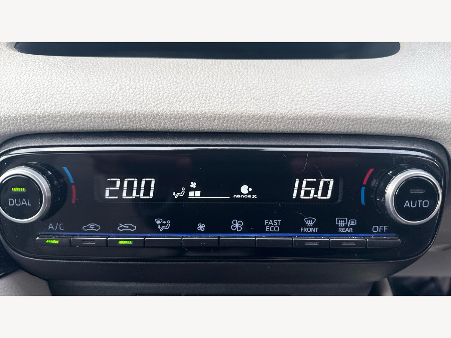 Used Toyota Yaris 2023 for sale - 77479222: Photo 28