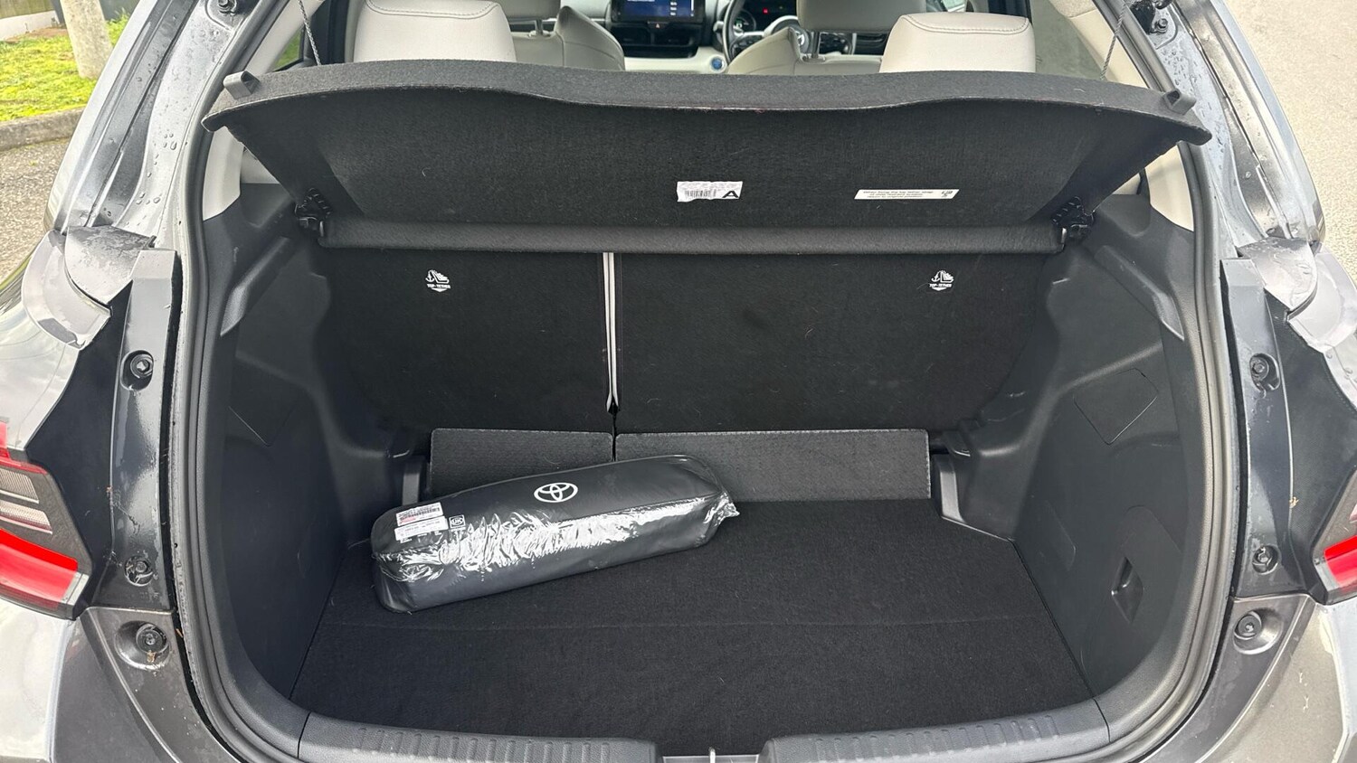 Used Toyota Yaris 2023 for sale - 77479222: Photo 45