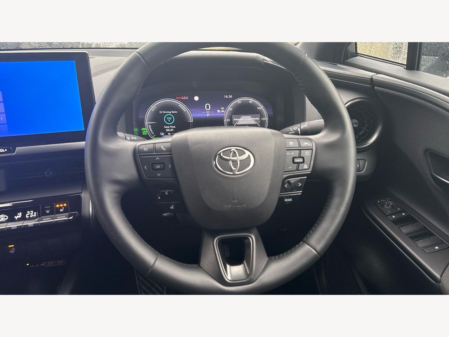 Used Toyota C-HR 2024 for sale - 78170835: Photo 10