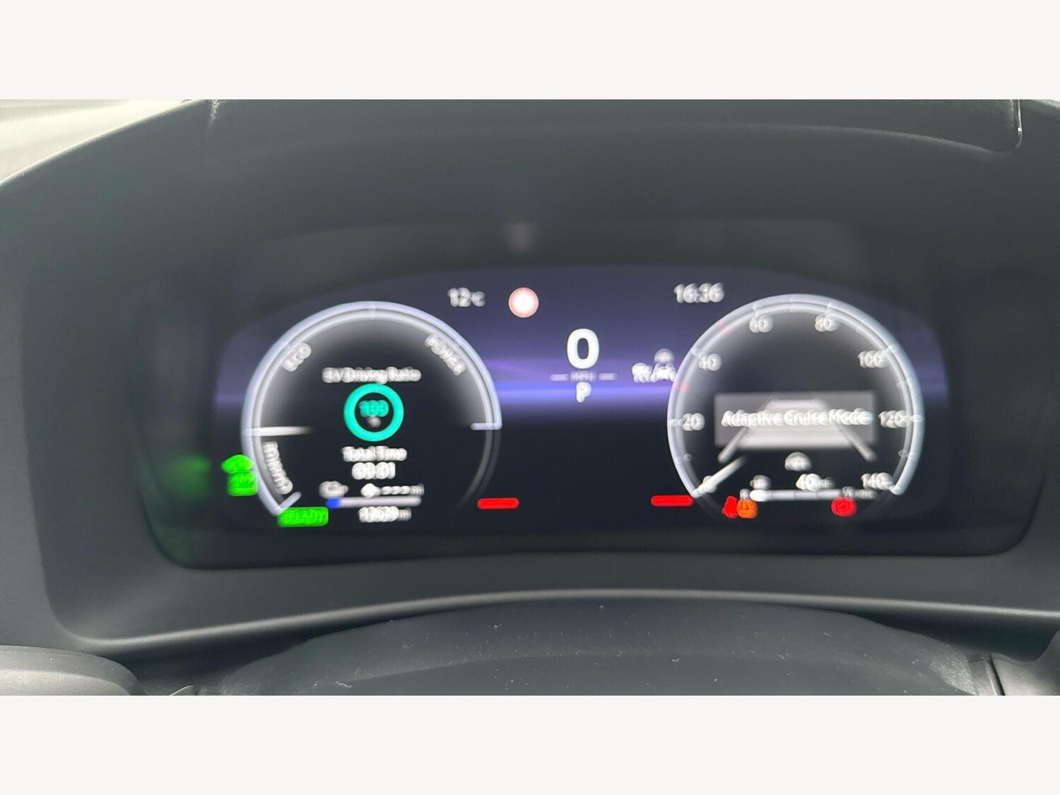 Used Toyota C-HR 2024 for sale - 78170835: Photo 11