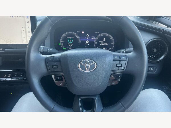 Used Toyota C-HR 2024 for sale - 76012937: Photo 10