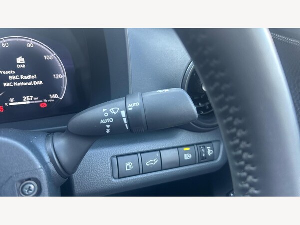 Used Toyota C-HR 2024 for sale - 76012937: Photo 28
