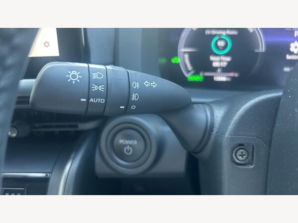 Used Toyota C-HR 2024 for sale - 76012937: Photo 29