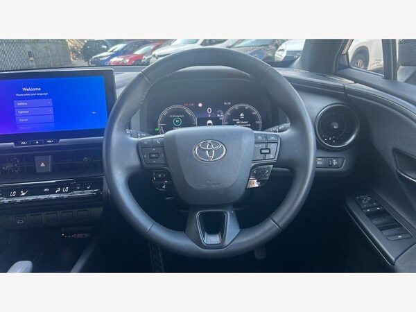 Used Toyota C-HR 2024 for sale - 76012937: Photo 8