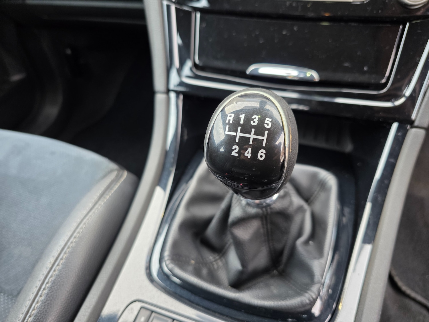 Used Ford Mondeo 2010 for sale - 77981733: Photo 18