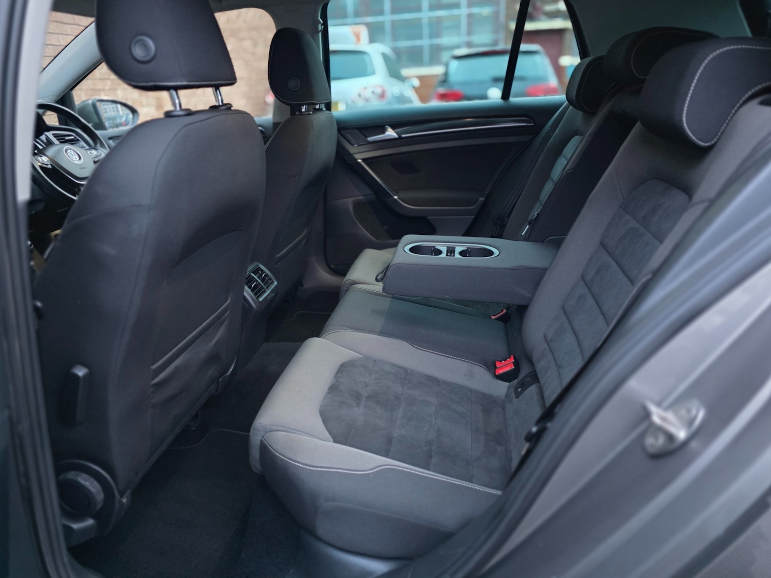 Used Volkswagen Golf 2014 for sale - 76968639: Photo 13