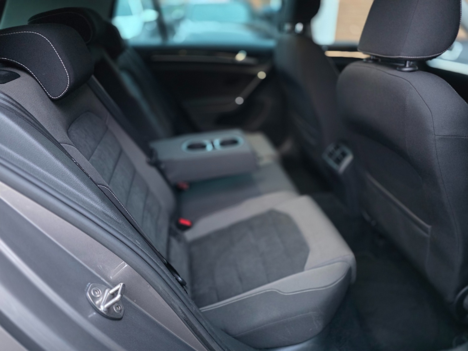 Used Volkswagen Golf 2014 for sale - 76968639: Photo 14