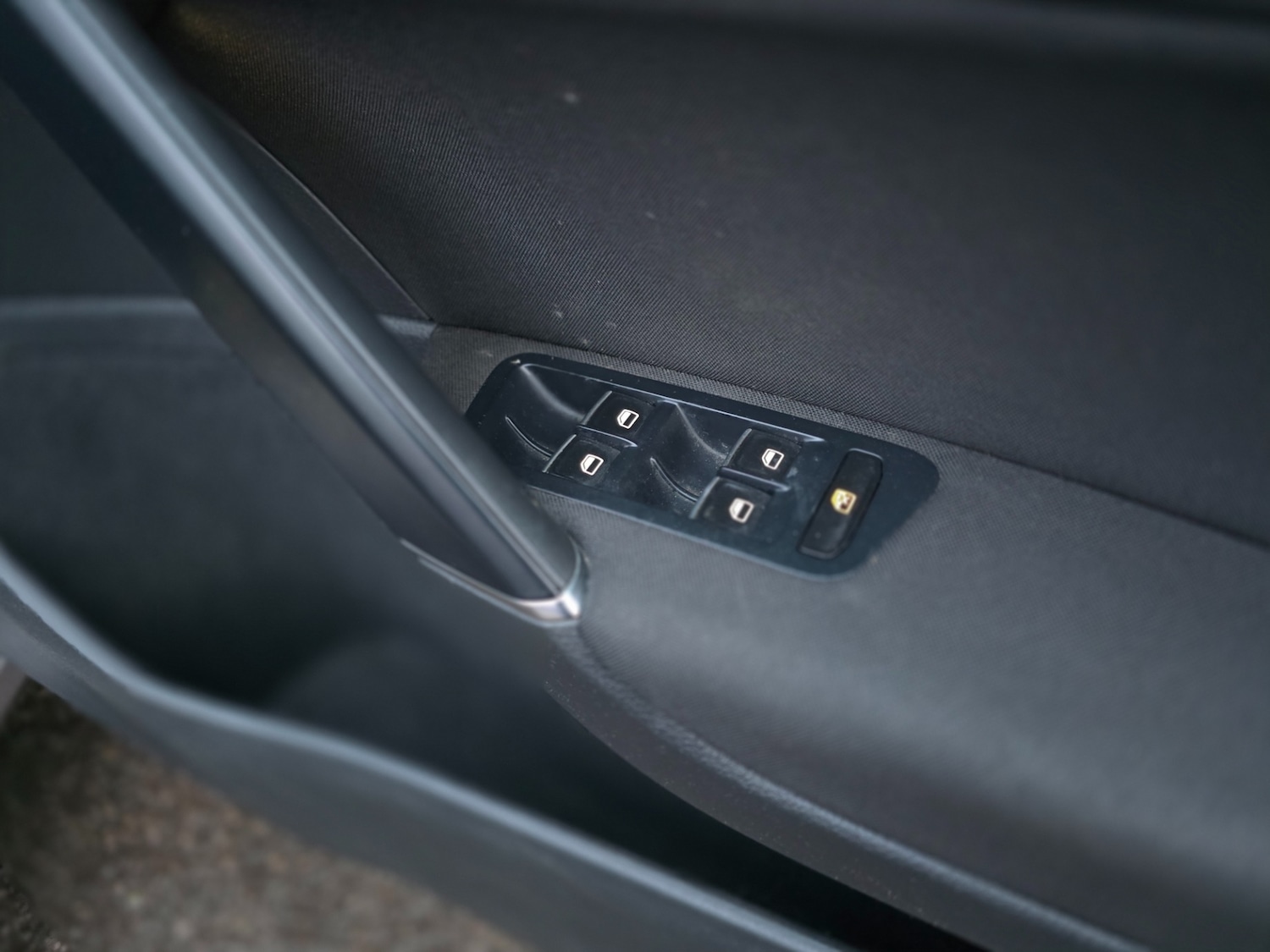 Used Volkswagen Golf 2014 for sale - 76968639: Photo 15