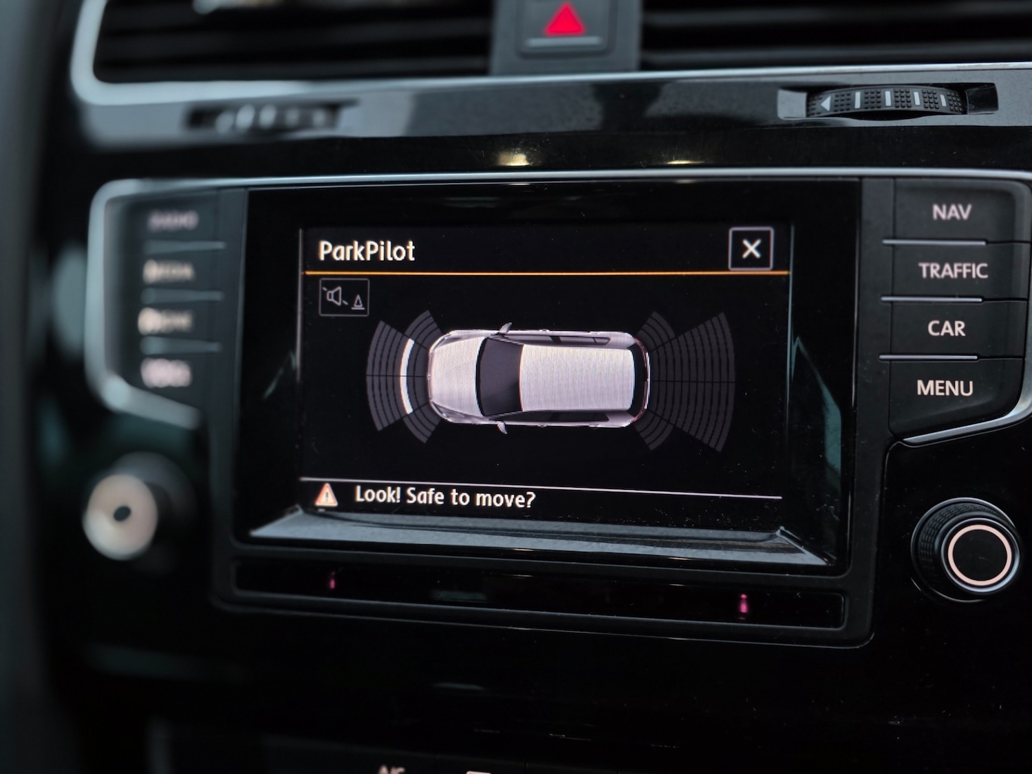 Used Volkswagen Golf 2014 for sale - 76968639: Photo 16