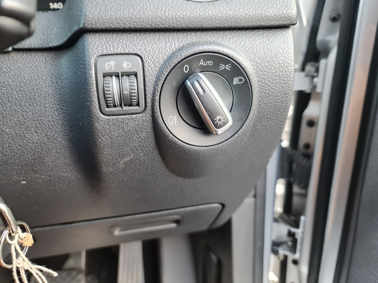 Used Volkswagen Golf Plus 2012 for sale - 76205736: Photo 26