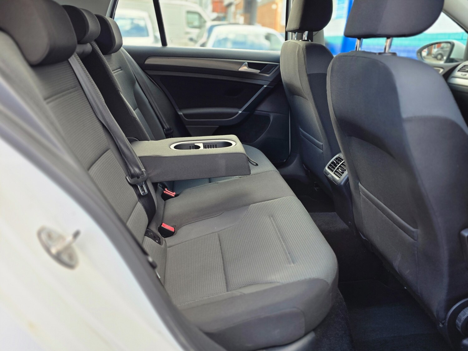 Used Volkswagen Golf 2013 for sale - 78070654: Photo 23