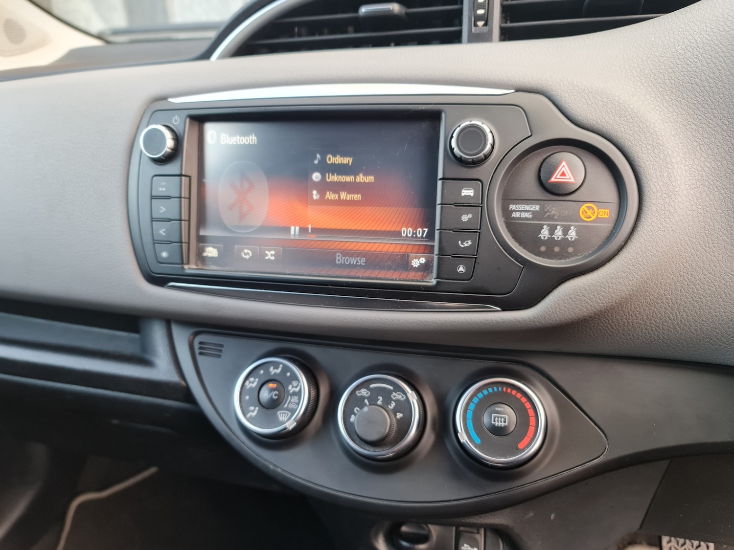 Used Toyota Yaris 2016 for sale - 76205790: Photo 20