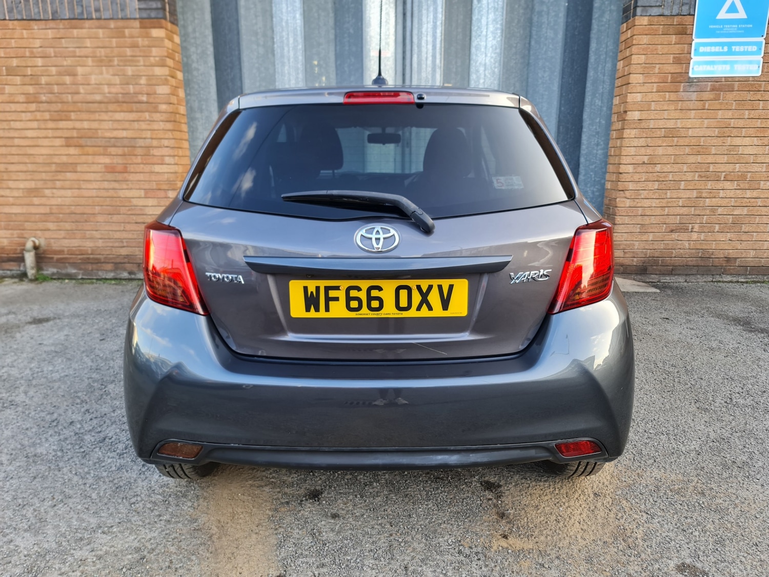 Used Toyota Yaris 2016 for sale - 76205790: Photo 7