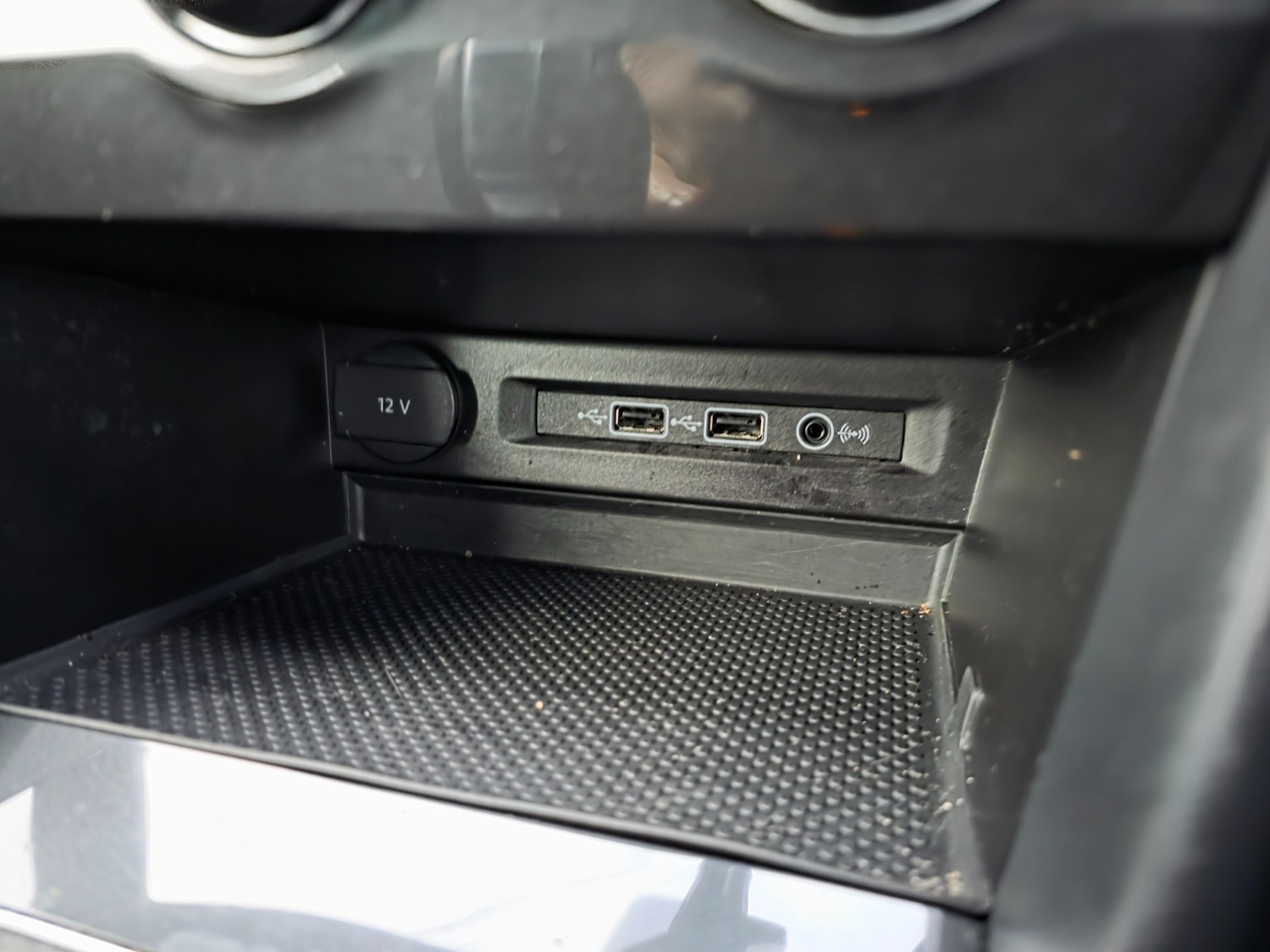 Used Volkswagen Tiguan 2018 for sale - 76897291: Photo 28