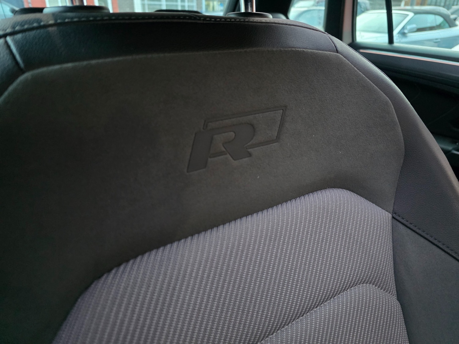 Used Volkswagen Tiguan 2018 for sale - 76897291: Photo 41