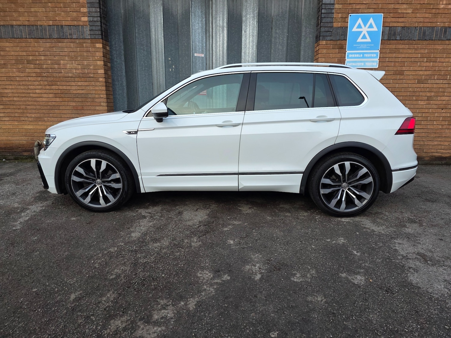 Used Volkswagen Tiguan 2018 for sale - 76897291: Photo 6