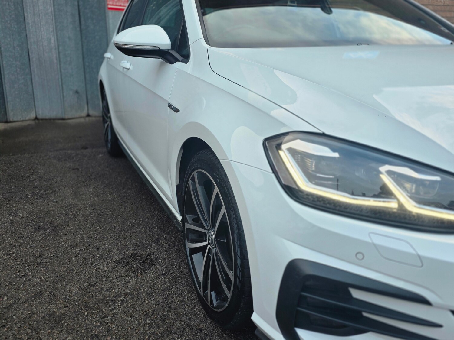 Used Volkswagen Golf 2017 for sale - 77495047: Photo 6