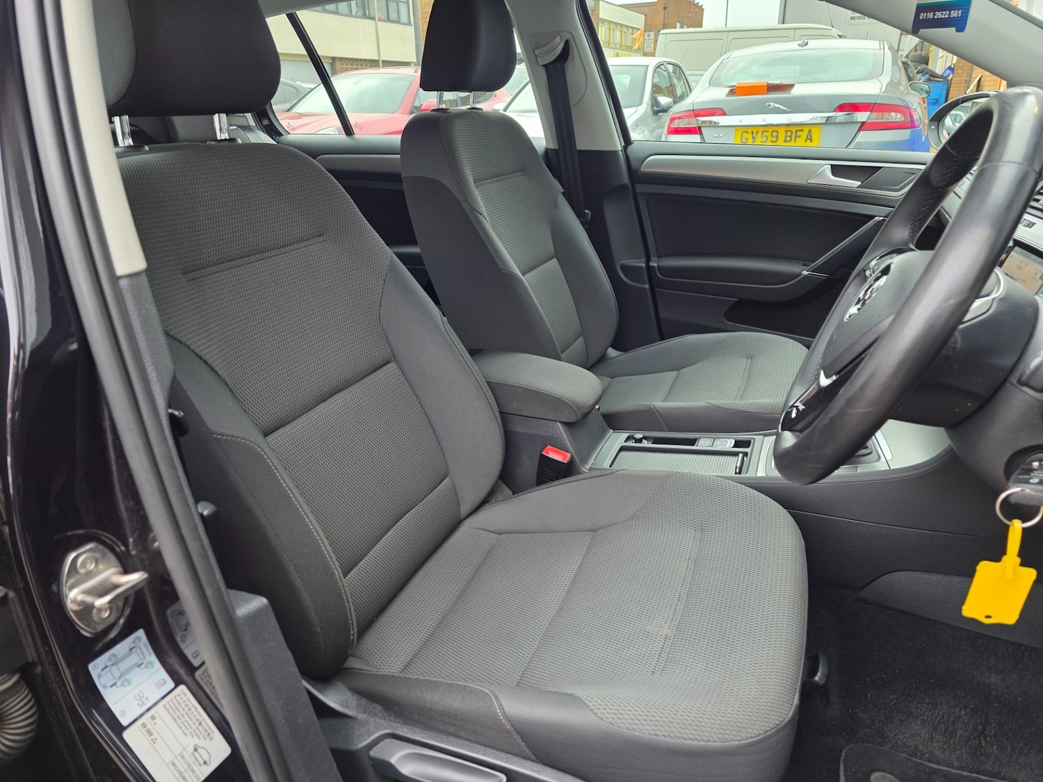 Used Volkswagen Golf 2014 for sale - 77981922: Photo 12