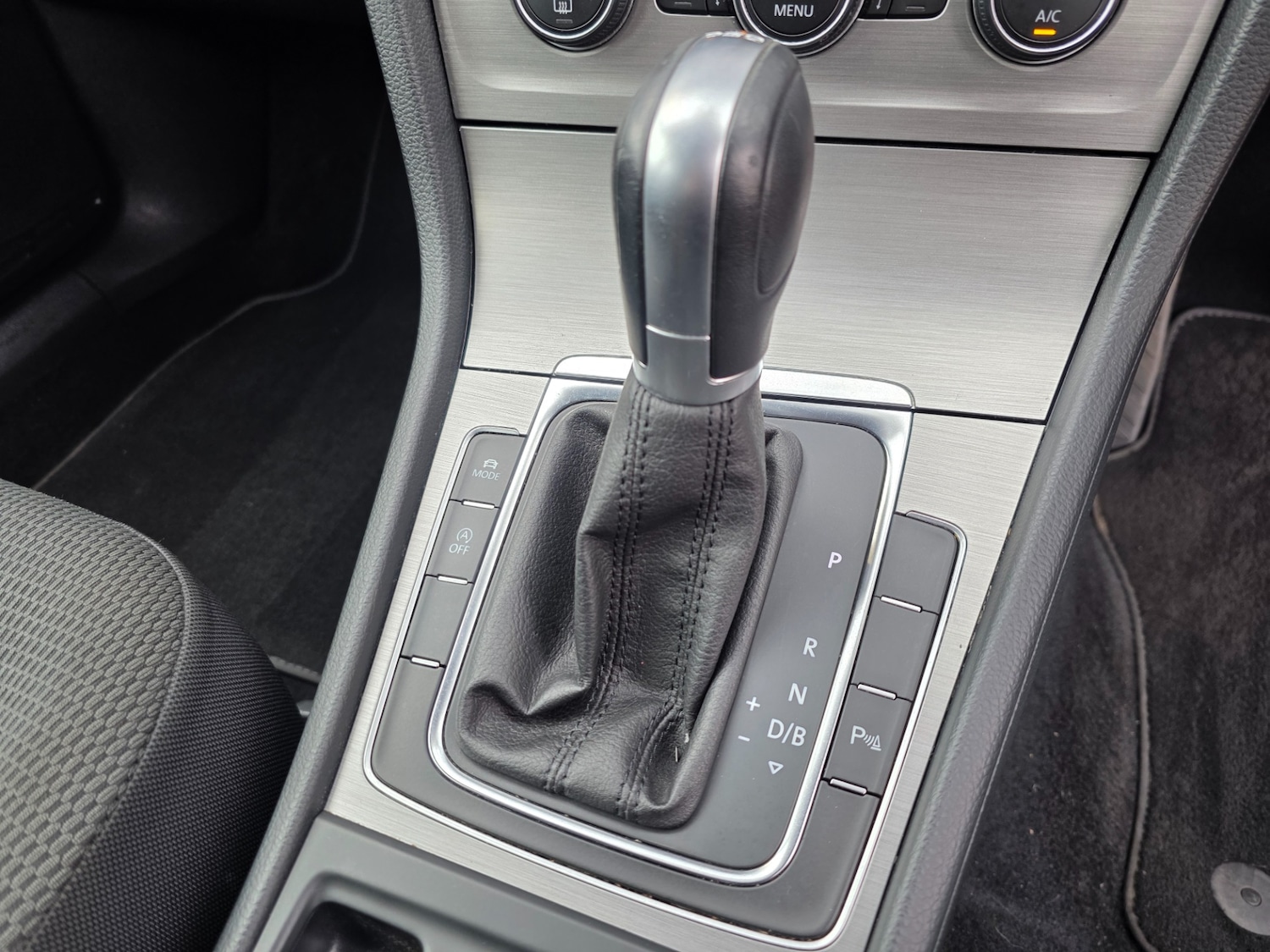 Used Volkswagen Golf 2014 for sale - 77981922: Photo 18