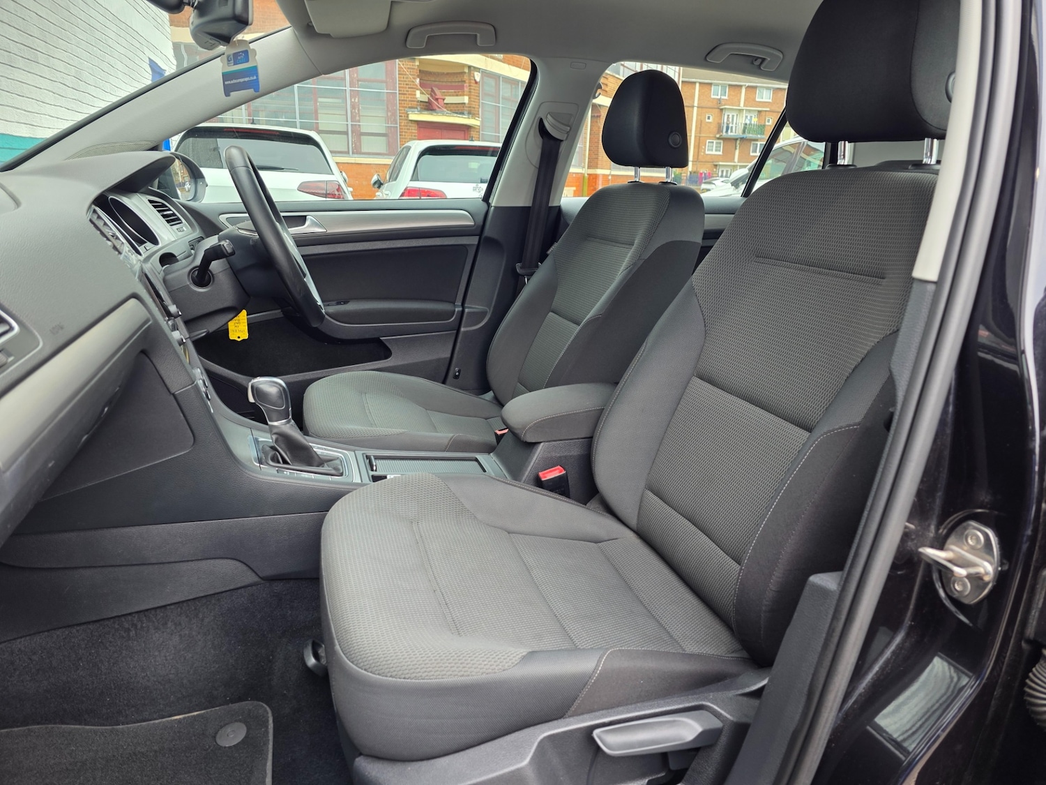 Used Volkswagen Golf 2014 for sale - 77981922: Photo 19