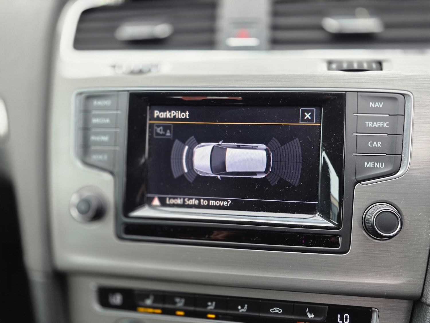 Used Volkswagen Golf 2014 for sale - 77981922: Photo 27