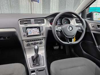 Used Volkswagen Golf 2014 for sale - 77981922: Photo