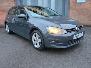 Used Volkswagen Golf 2015 for sale - 76897288: Photo