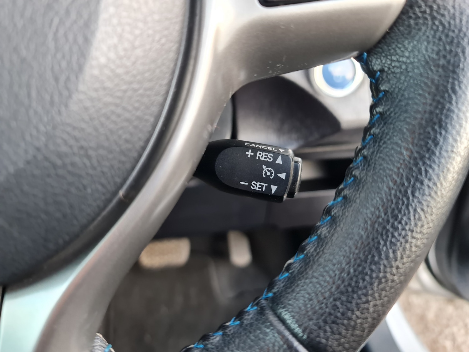 Used Toyota Yaris 2012 for sale - 76205598: Photo 18