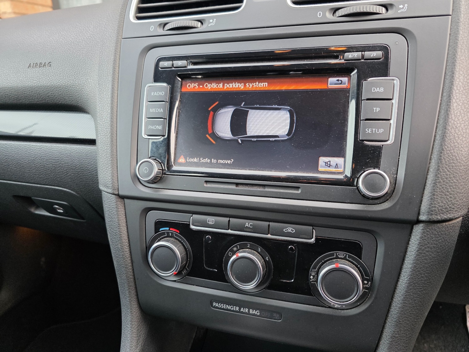 Used Volkswagen Golf 2011 for sale - 77851517: Photo 23