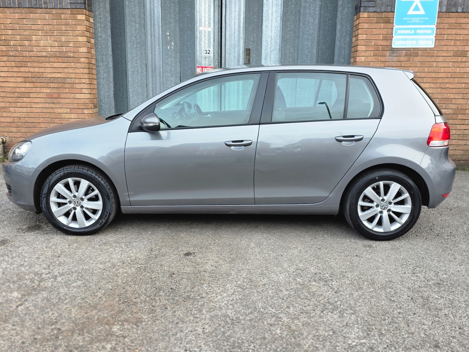 Used Volkswagen Golf 2011 for sale - 77851517: Photo 7