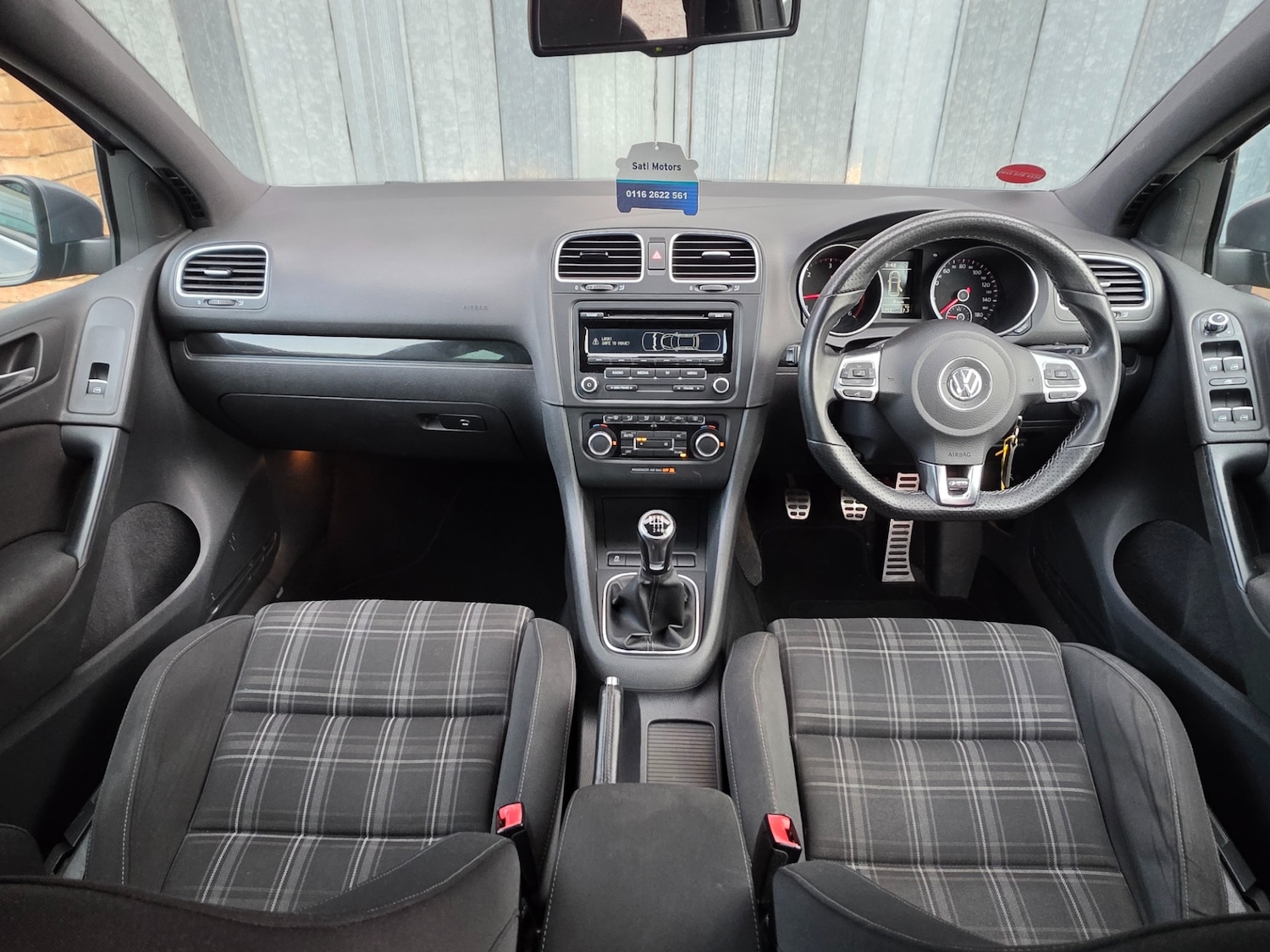 Used Volkswagen Golf 2011 for sale - 77622708: Photo 12