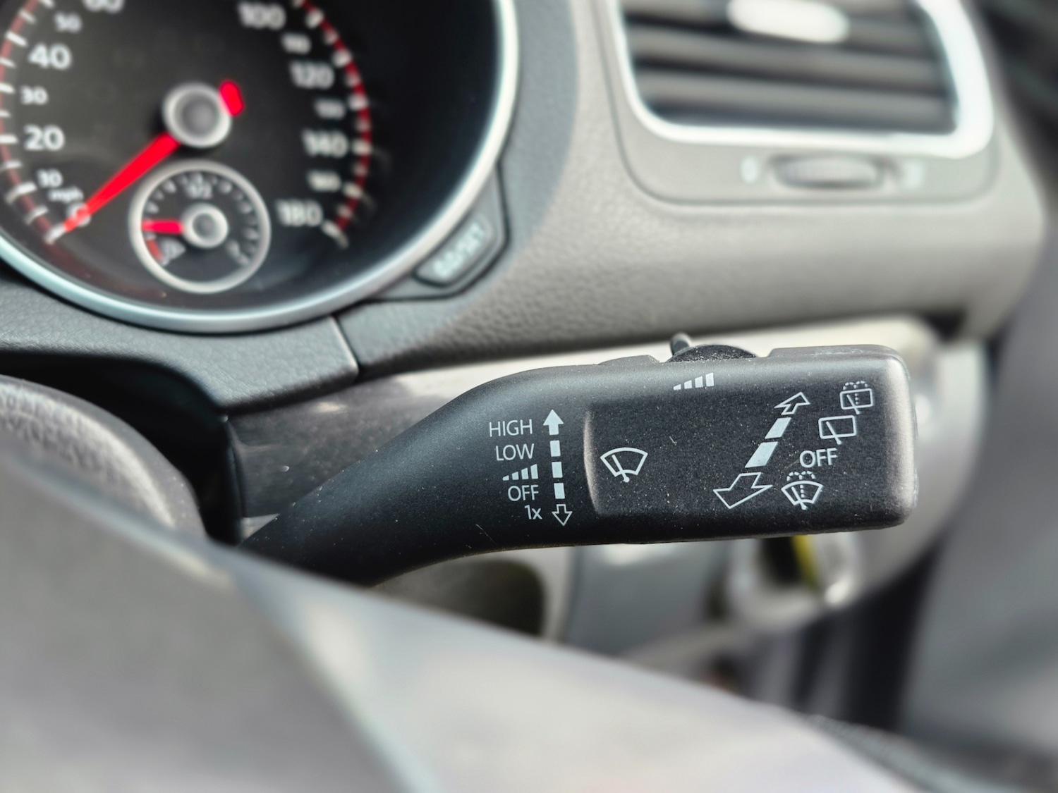 Used Volkswagen Golf 2011 for sale - 77622708: Photo 22