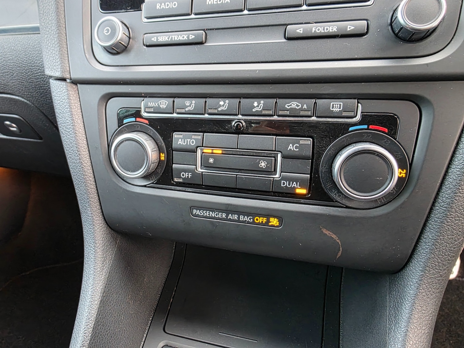 Used Volkswagen Golf 2011 for sale - 77622708: Photo 25