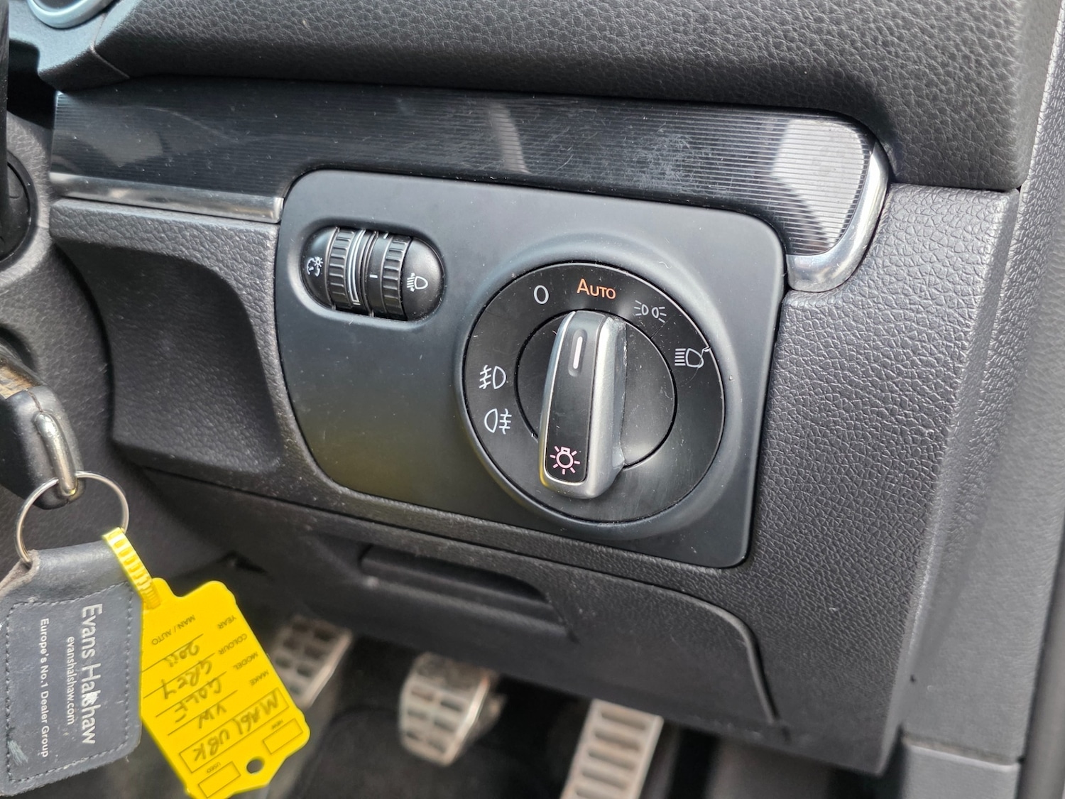 Used Volkswagen Golf 2011 for sale - 77622708: Photo 30