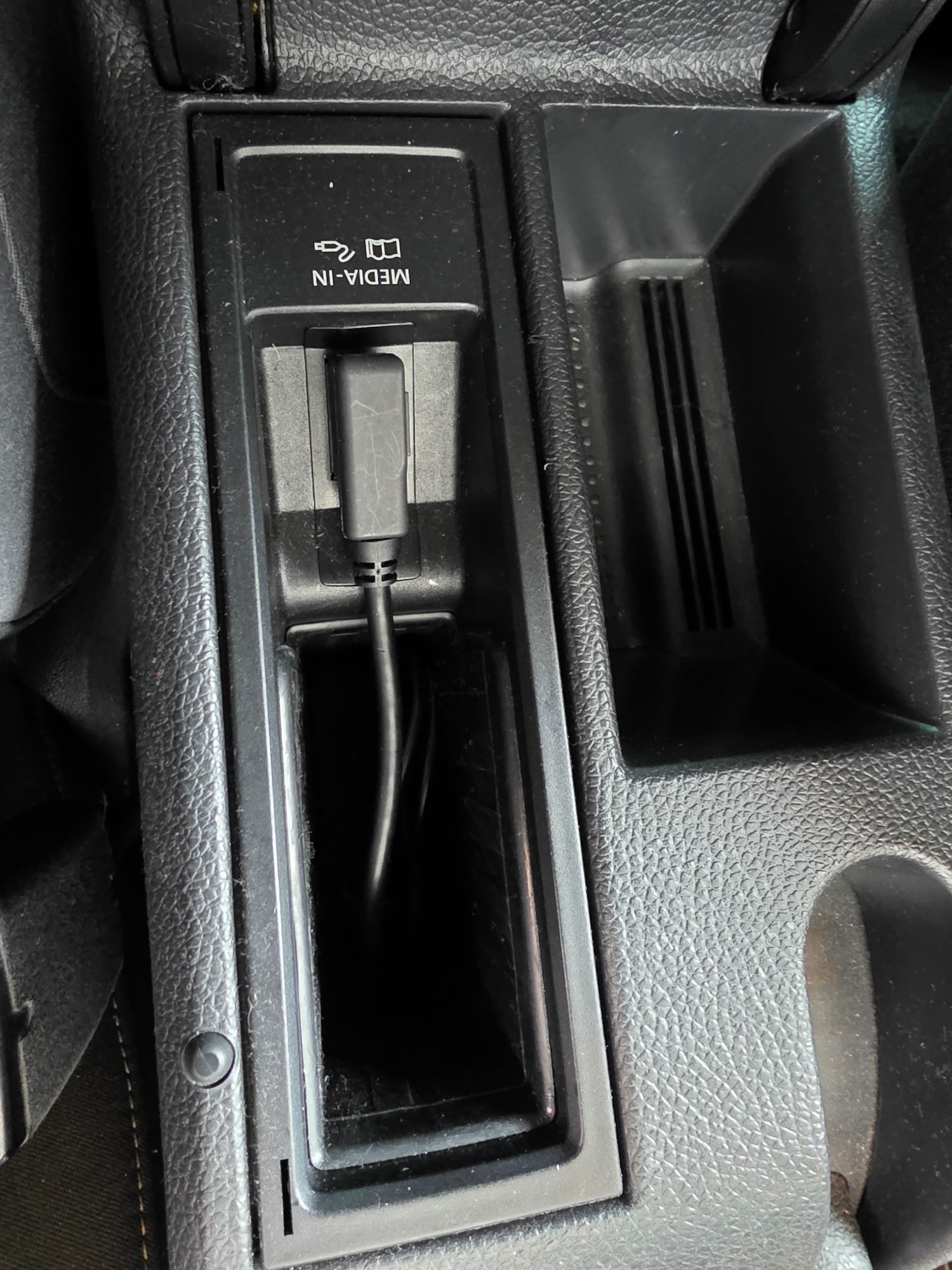 Used Volkswagen Golf 2011 for sale - 77622708: Photo 32