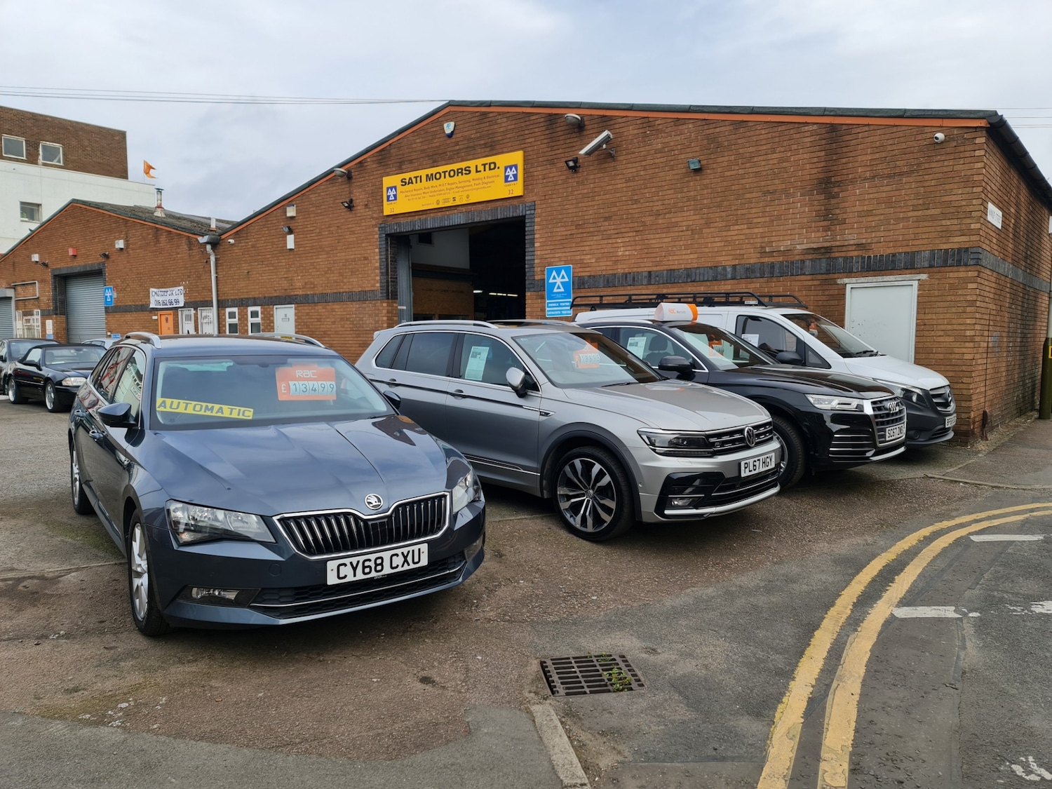 Used Volkswagen Golf 2011 for sale - 77622708: Photo 34