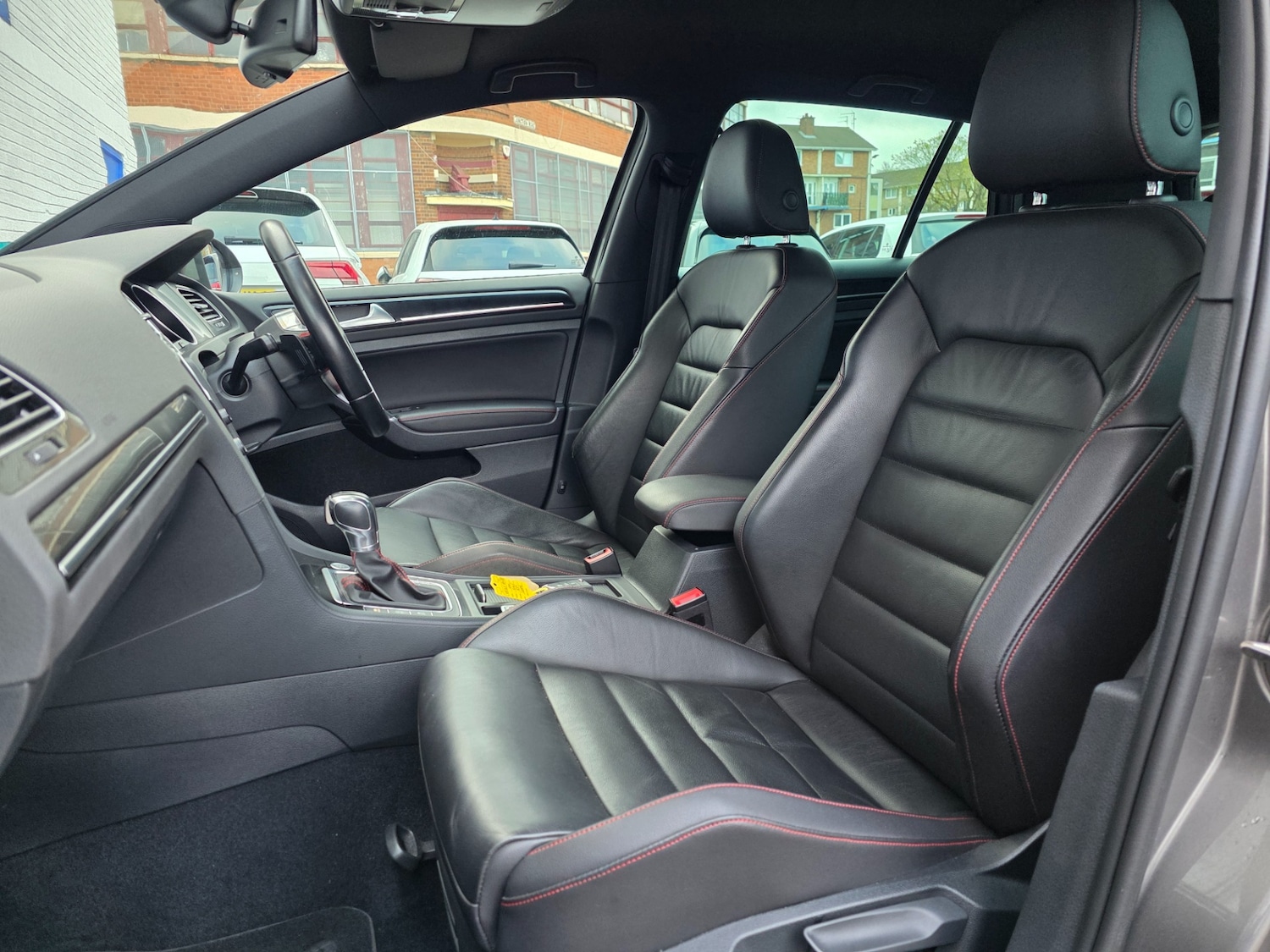 Used Volkswagen Golf 2015 for sale - 78112407: Photo 12