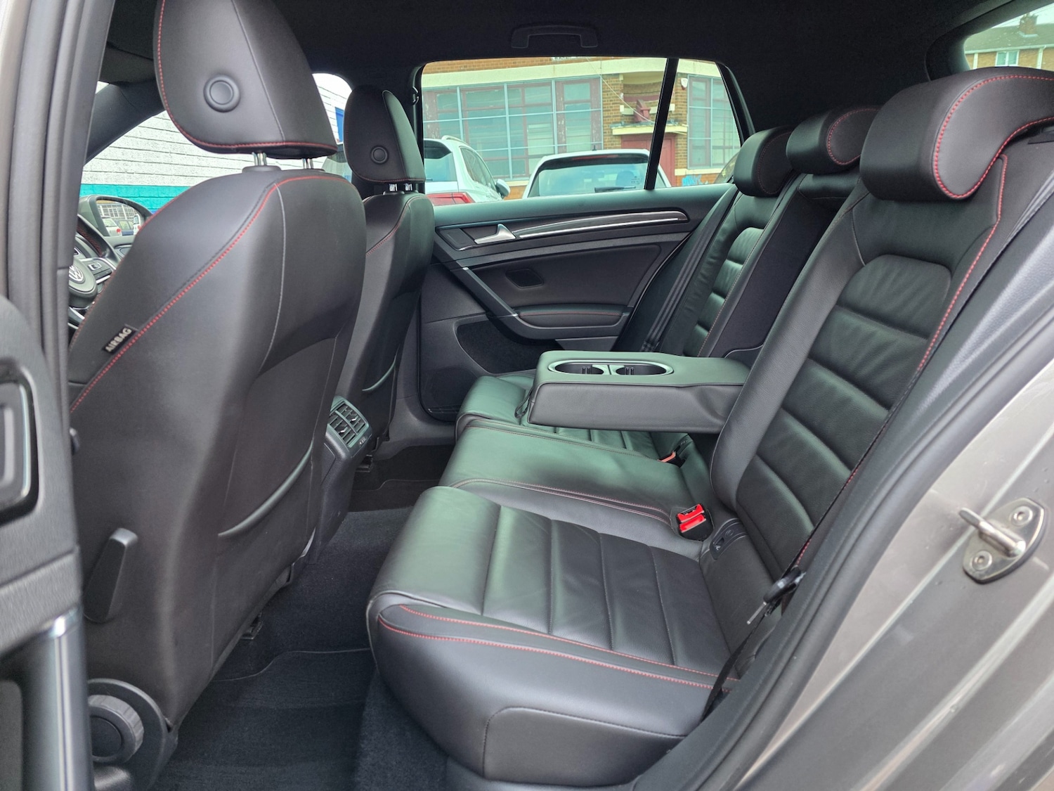 Used Volkswagen Golf 2015 for sale - 78112407: Photo 23