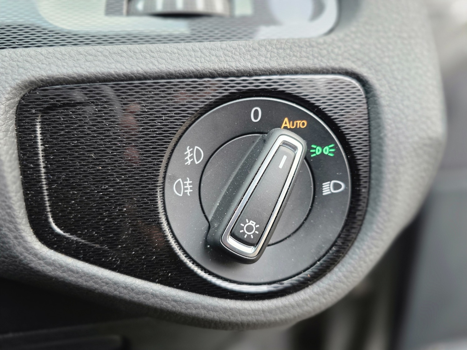 Used Volkswagen Golf 2015 for sale - 78112407: Photo 29